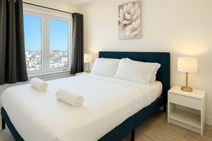 1 bedroom, bed sheets