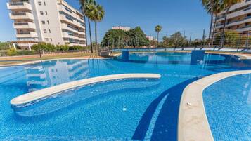 Apartment, 3 Bedrooms, Accessible, Smoking | Pool | Outdoor pool
