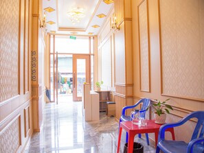 32-Zoll-Smart-TV mit Digitalempfang, Pay-TV