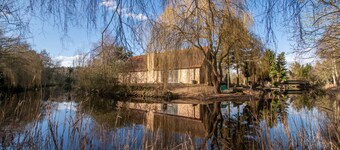 Cottage on Private Island in Cambridgeshire