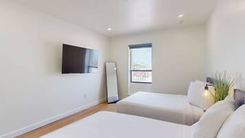 2 bedrooms, bed sheets