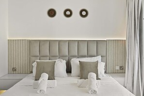 3 chambres, fer et planche à repasser, lit parapluie, Wi-Fi