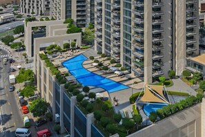 Exterior - Newly Refurbished | Stylish Downtown 3BR City View (Downtown)