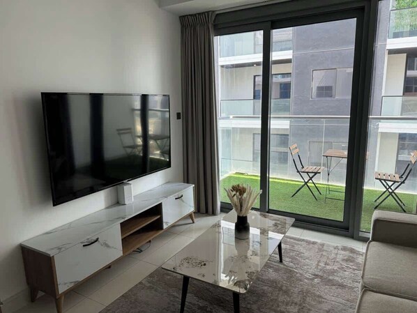 TV