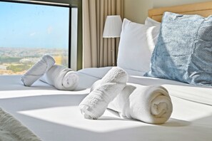 2 bedrooms, iron/ironing board, travel cot, WiFi