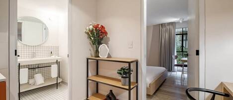 2 chambres, bureau, fer et planche à repasser, Wi-Fi