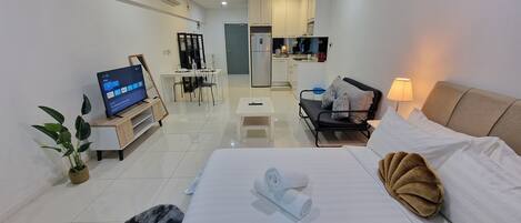 1 bedroom, iron/ironing board, WiFi, bed sheets