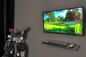 Interior - Desert Horizon, Golf Simulator, Waterslide, Private Casita, Pool & Spa (Scottsdale)