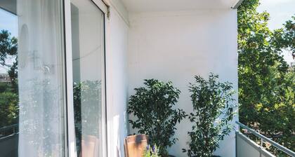 Vintage Apartment Schwetzingen - living room - bedroom - kitchen - balcony