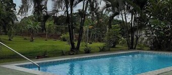 Stay Near La Fortuna Hot Springs – Virdina