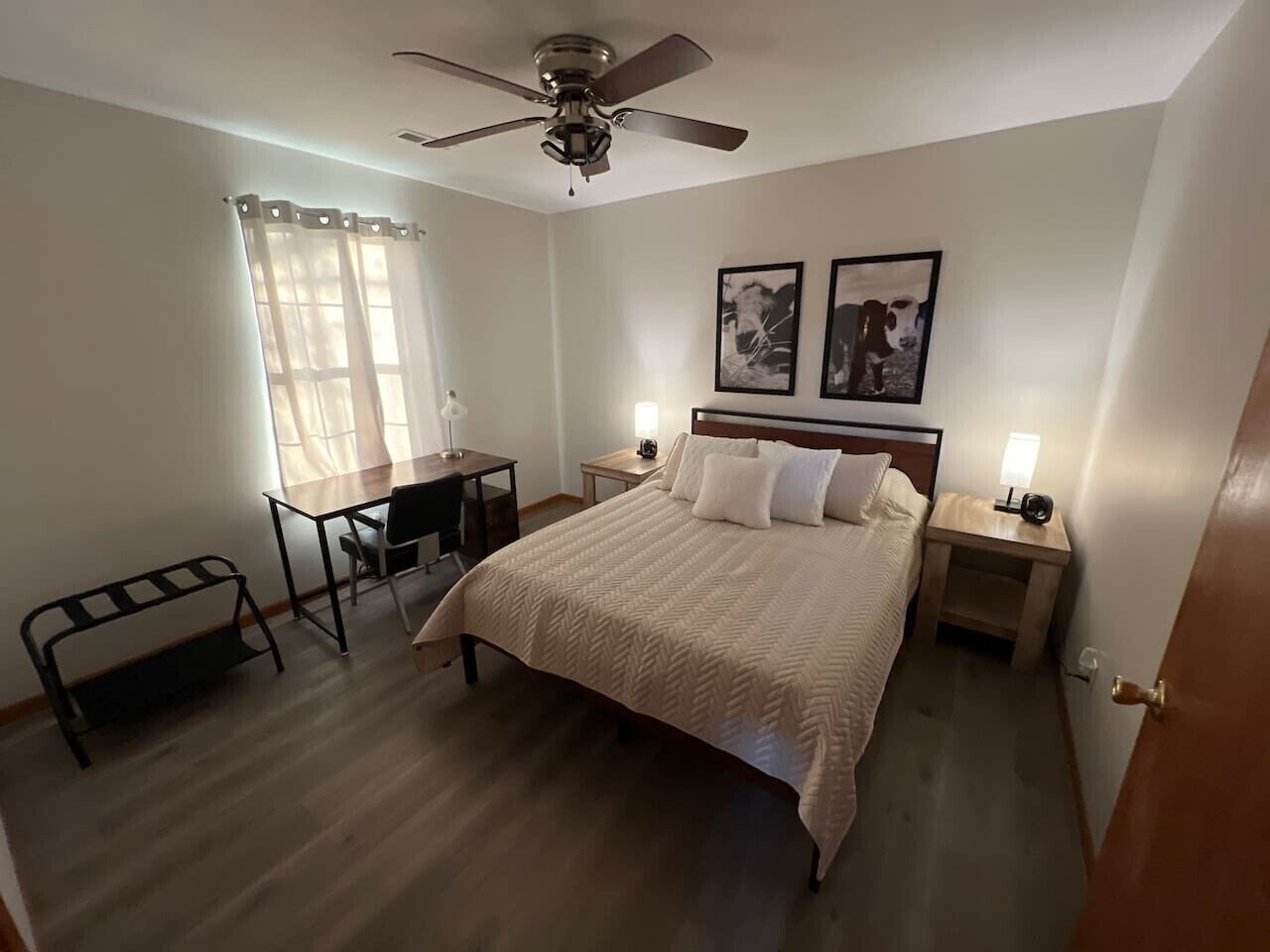 Desk, iron/ironing board, travel crib, WiFi