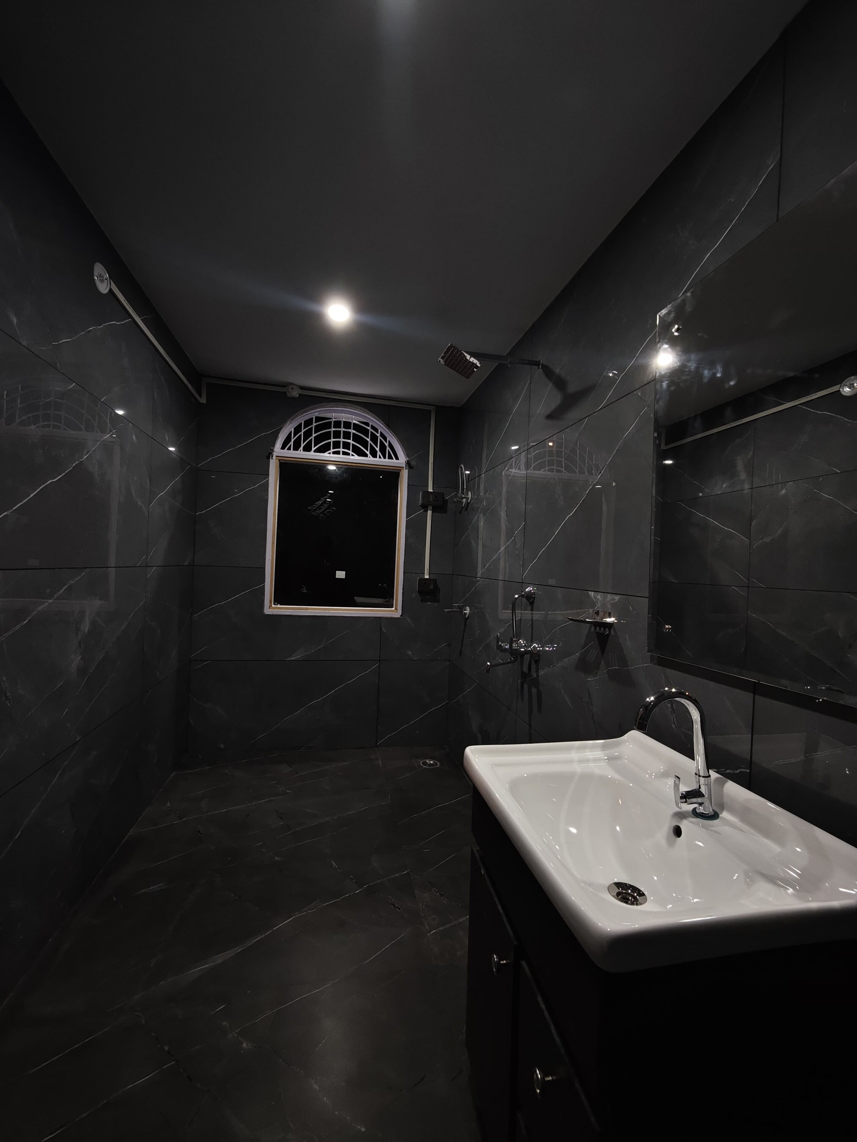 Duplex família | Banheiro | Chuveiro, toalhas de banho, sabonete, shampoo