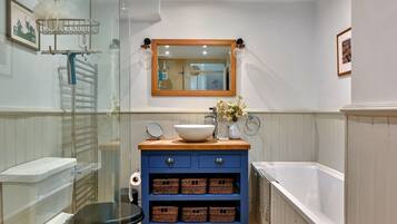 House | Bathroom