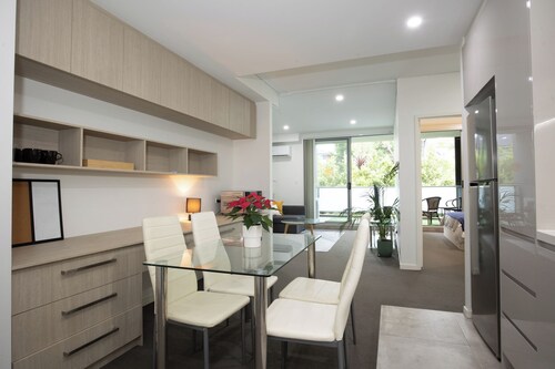 Kozyguru | Epping | Stylish 1 Bedroom Apartment