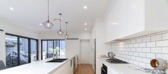 Kozyguru | Rose Bay | Charming House Near Beach