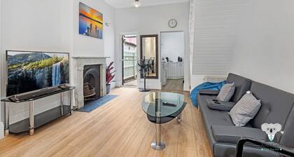 Kozyguru | Surry Hills | Classic Terraced House