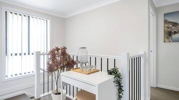 Comfort House, Multiple Beds | Living area