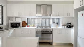 Casa Confort, varias camas | Cocina privada