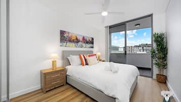 2 bedrooms, iron/ironing board, free WiFi