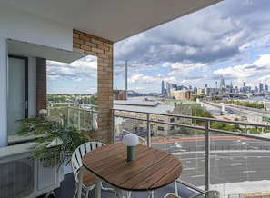 Apartamento urbano, 1 cama de casal | Terraço/pátio