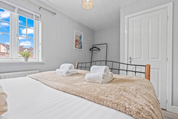 2 bedrooms, iron/ironing board, travel crib, WiFi