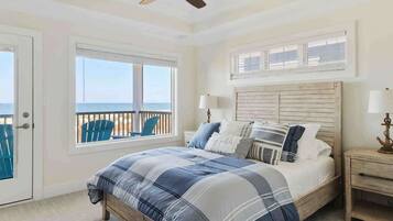5 bedrooms, desk, iron/ironing board, travel crib
