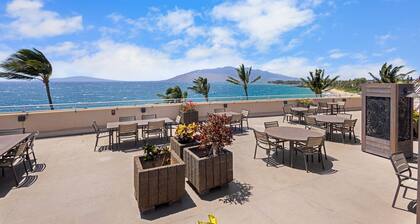 Watch Whales from your Bed - Double Master Sunset Suite