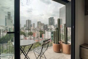 Superior Apartment | Balcony - Myla Chapultepec (Mexico City)