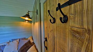 Chalet | Interior detail