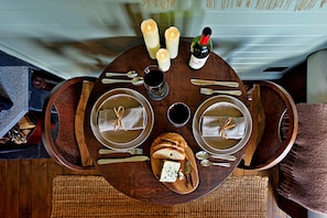Chalet | Dining