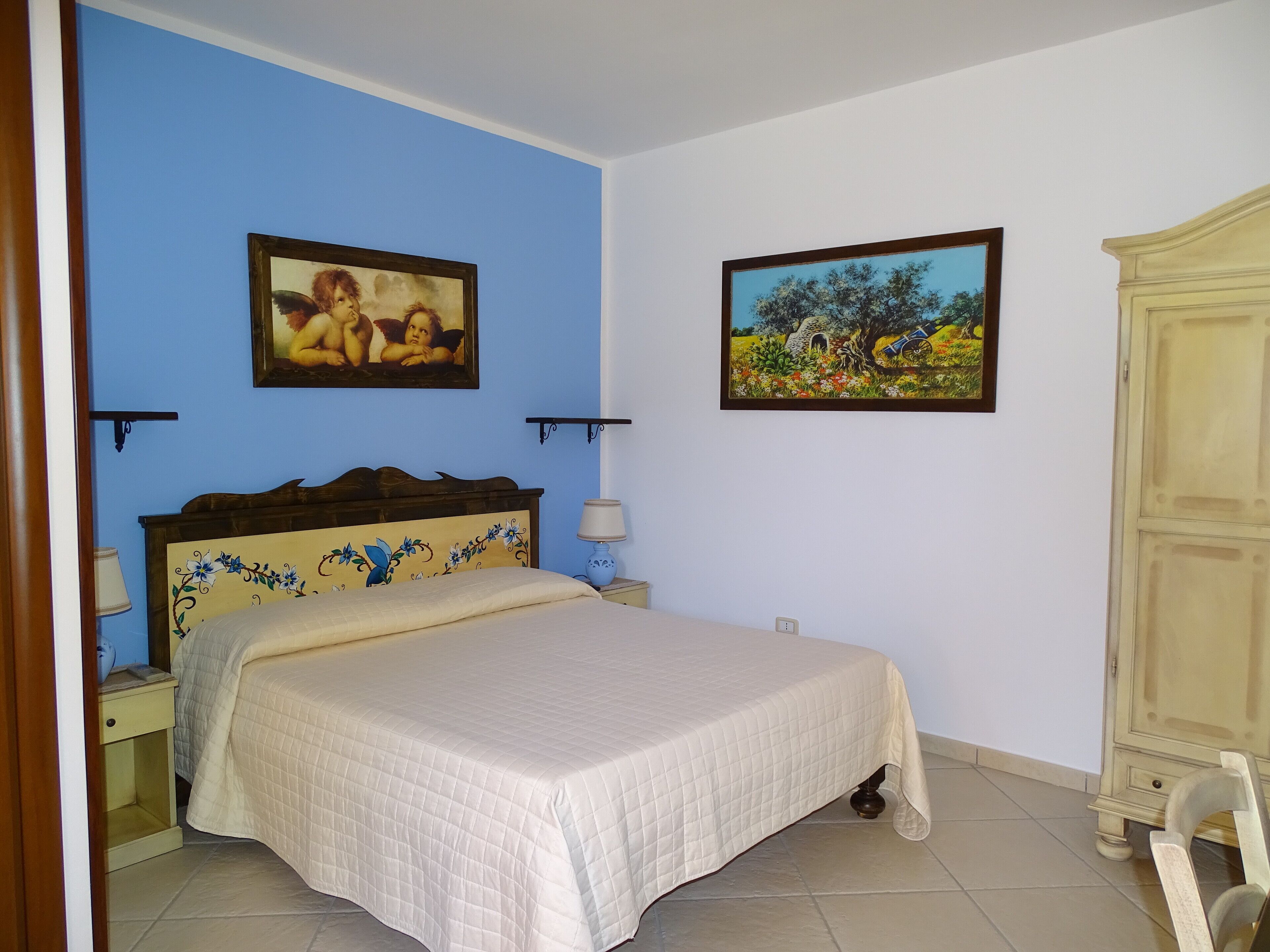 Standard Δωμάτιο, Θέα στον Κήπο | Πουπουλένια παπλώματα, μίνι μπαρ, γραφείο, χώρος εργασίας για λάπτοπ 