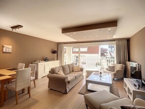 Apartment | Living area - Apartment in Knokke-heist With Terrace (Knokke-Heist)