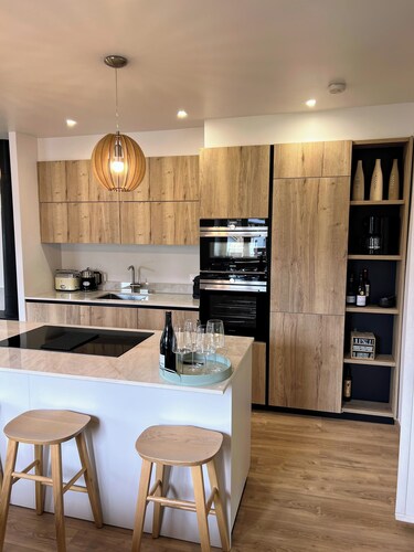 Stunning 4-bedroom chalet in charming Samoëns with WiFi