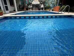 Piscine couverte, piscine chauffée