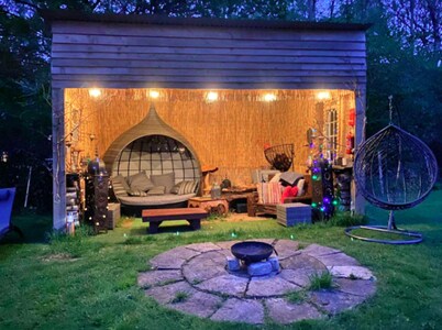 2 Bedrooom Chalet in Romsey, No Deposit