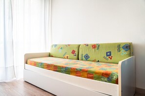 2 bedrooms