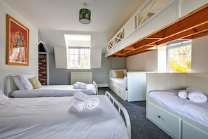 Cottage | 5 chambres, ameublement personnalisé