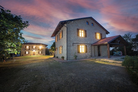 Exterior. La casa di Talin