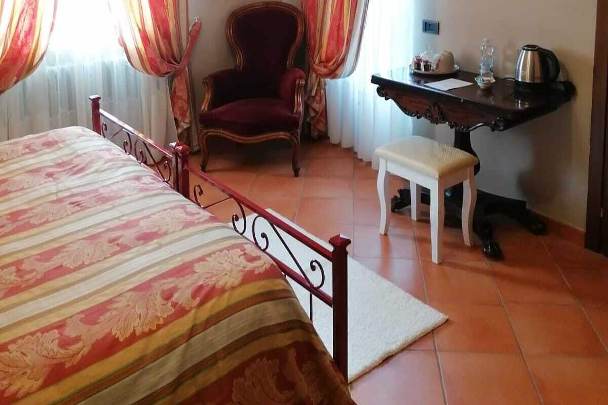 1 bedroom, hypo-allergenic bedding, in-room safe, blackout curtains
