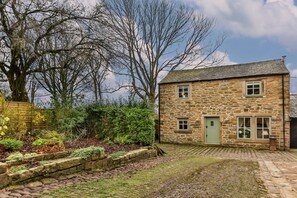 Cottage | Exterior - Cottage in Bowland Near Clitheroe Castle (Blackburn)