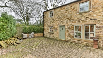 Cottage | Exterior