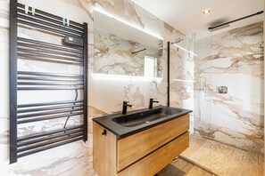 Bathroom - Modern Flat With sea View - AC- 2br- 4P - Cannes (Cannes)
