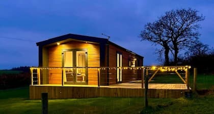 Beautiful Chalet in Okehampton, No Deposit