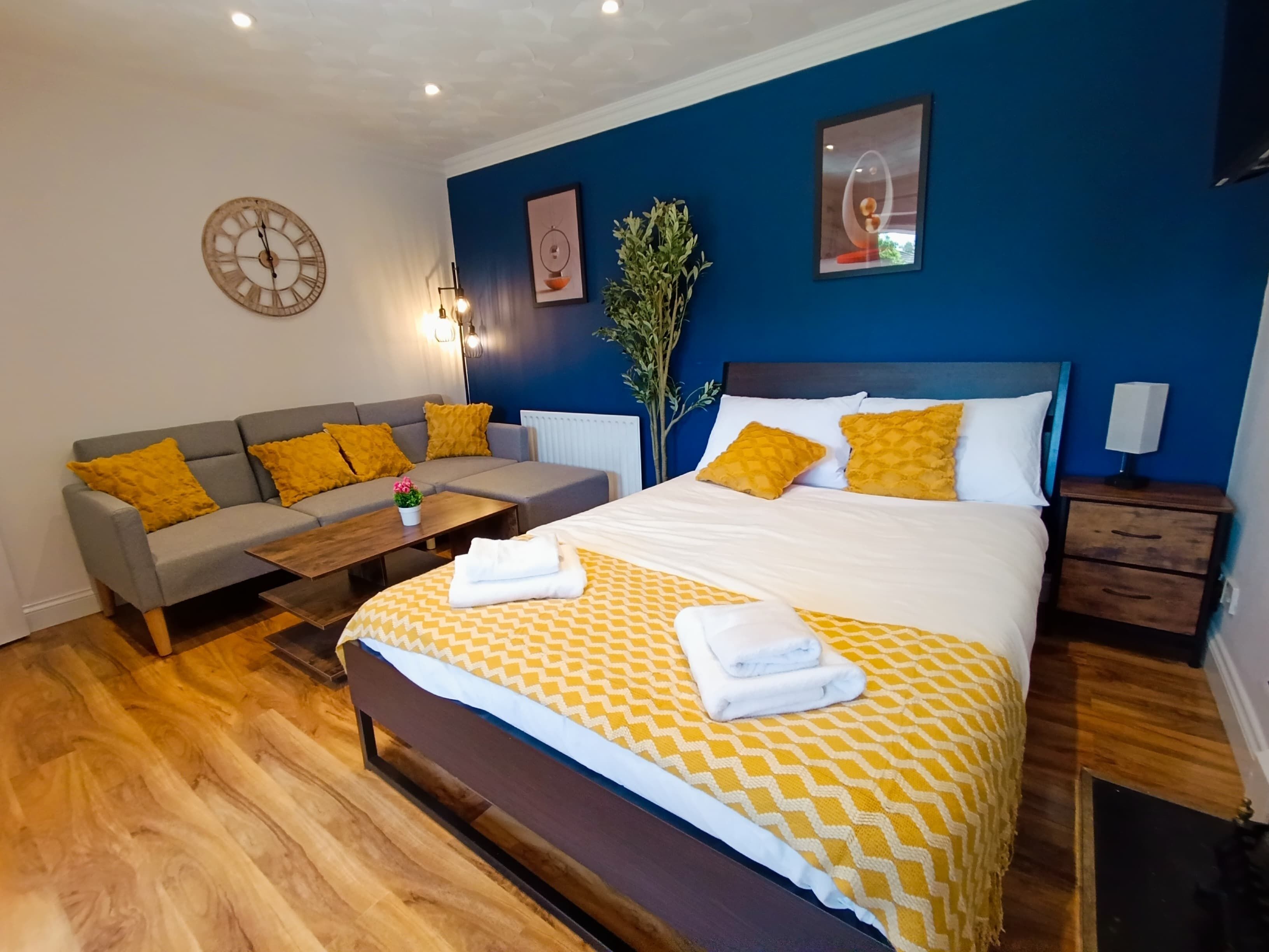 2 bedrooms, iron/ironing board, free WiFi, bed sheets