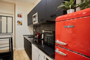 อพาร์ทเมนท์ | ครัวส่วนตัว | อุปกรณ์ทำความสะอาด