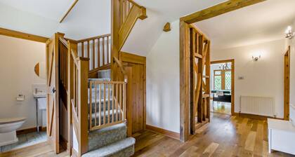 Stunning Countryside for 12 Guests