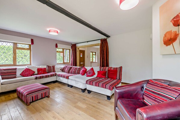 House | Living area - Countryside Retreat Near Cambridge (Cambridge)