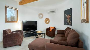 Apartment | Living room