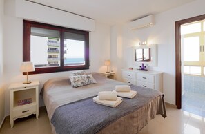 2 quartos, ferros/tábuas de passar roupa, Wi-Fi de cortesia