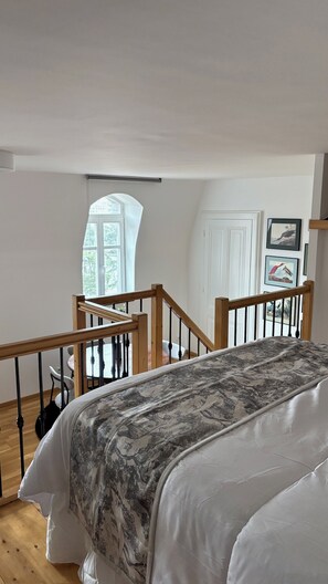 1 bedroom, iron/ironing board, WiFi, bed sheets - Boulevard belges parc Tête d'or, Lyon 6, studio with mezzanine bedroom (Lyon)